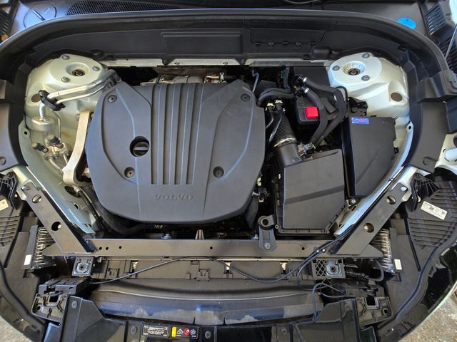 2022 Volvo XC60 B5 Momentum Folsom CA