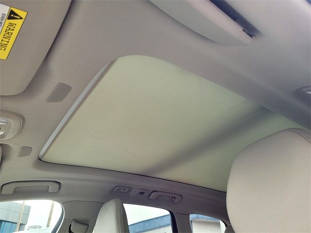 2022 Volvo XC60 B5 Momentum Roseville CA