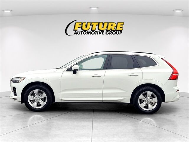2022 Volvo XC60 B5 Momentum Roseville CA