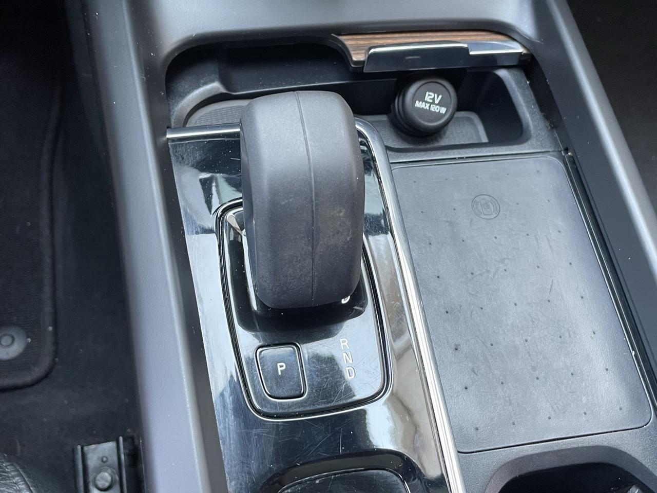 2022 Volvo XC60 B5 Momentum Alexandria VA