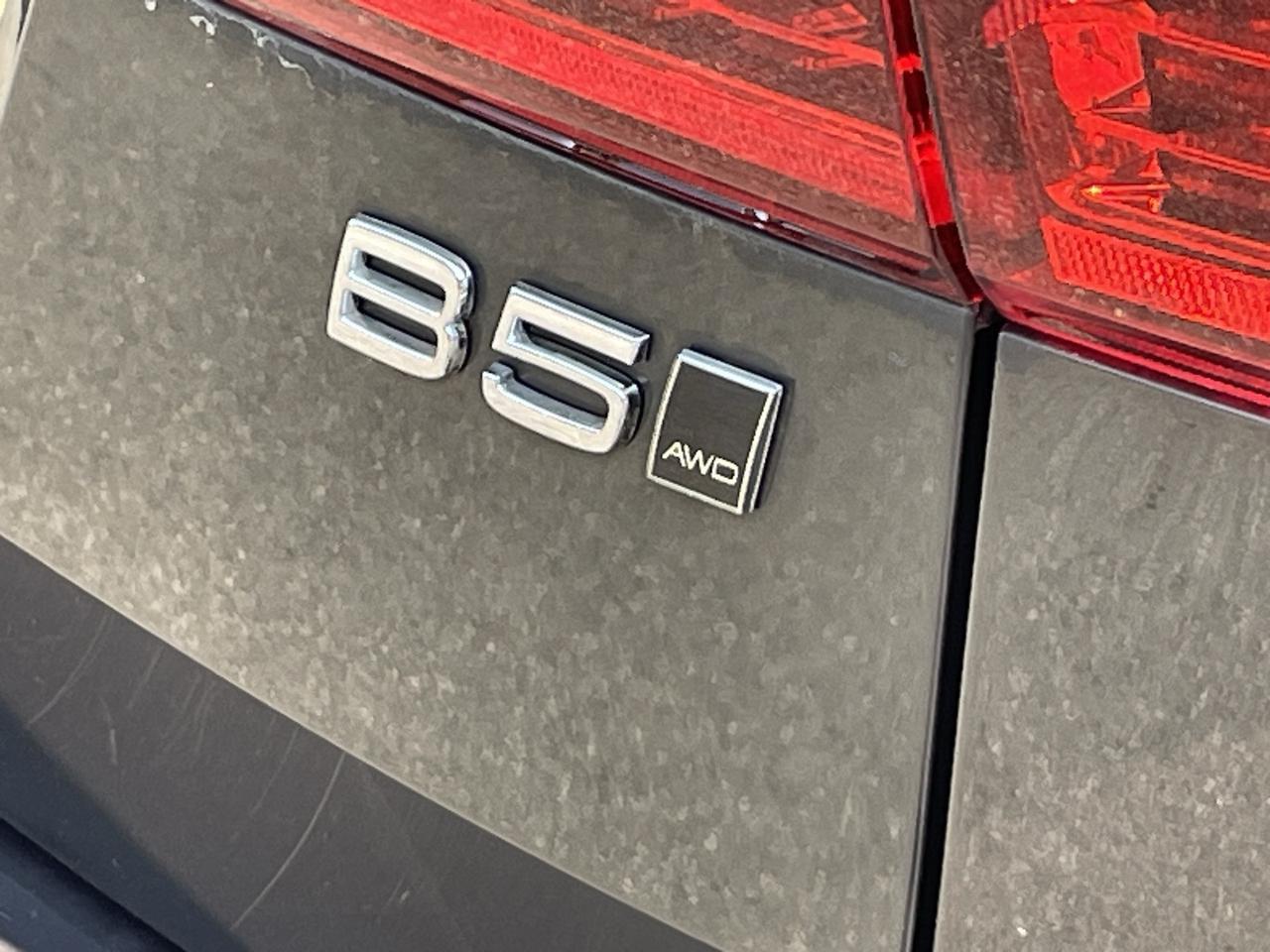 2022 Volvo XC60 B5 Momentum Alexandria VA