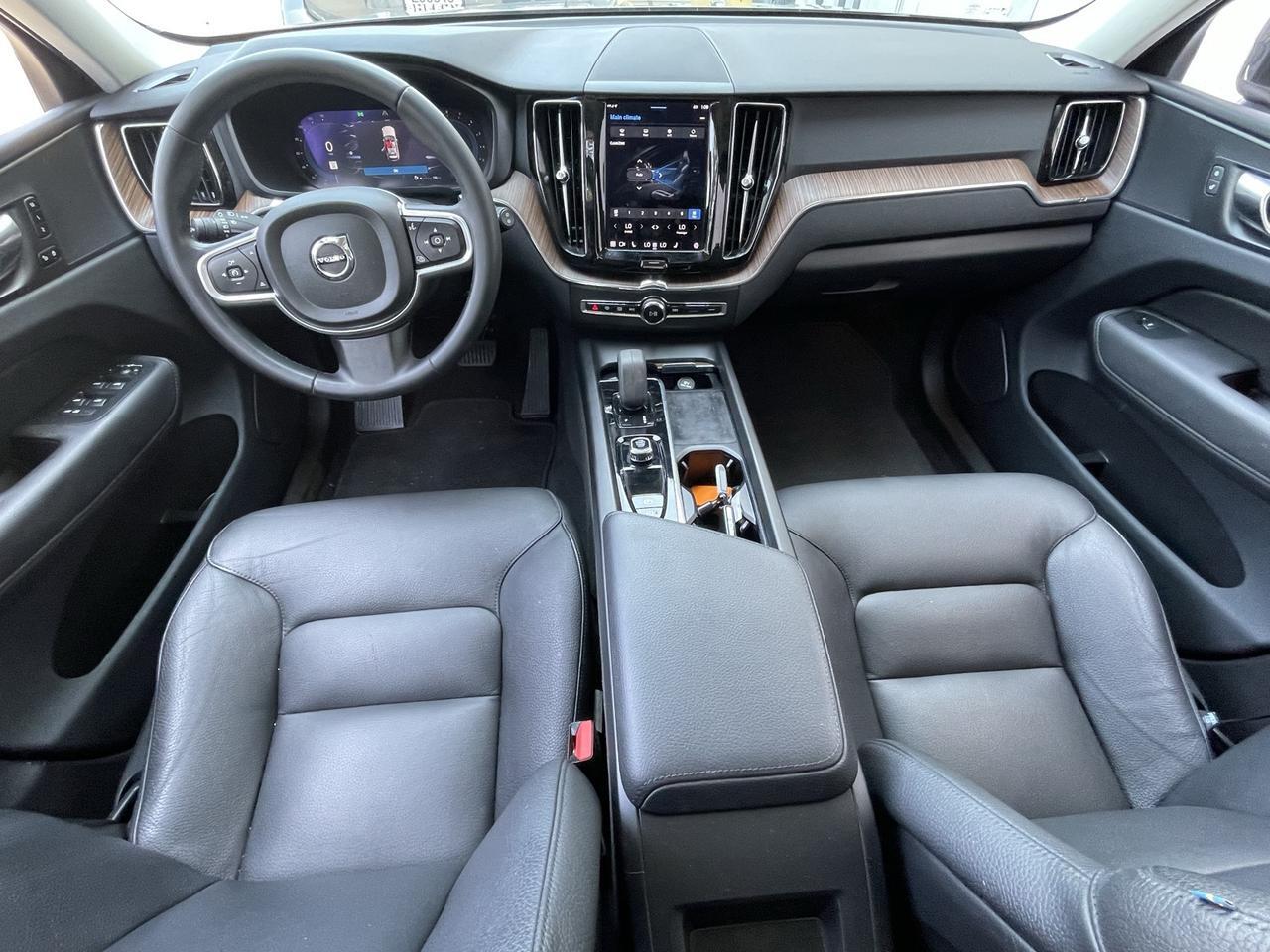 2022 Volvo XC60 B5 Momentum Alexandria VA