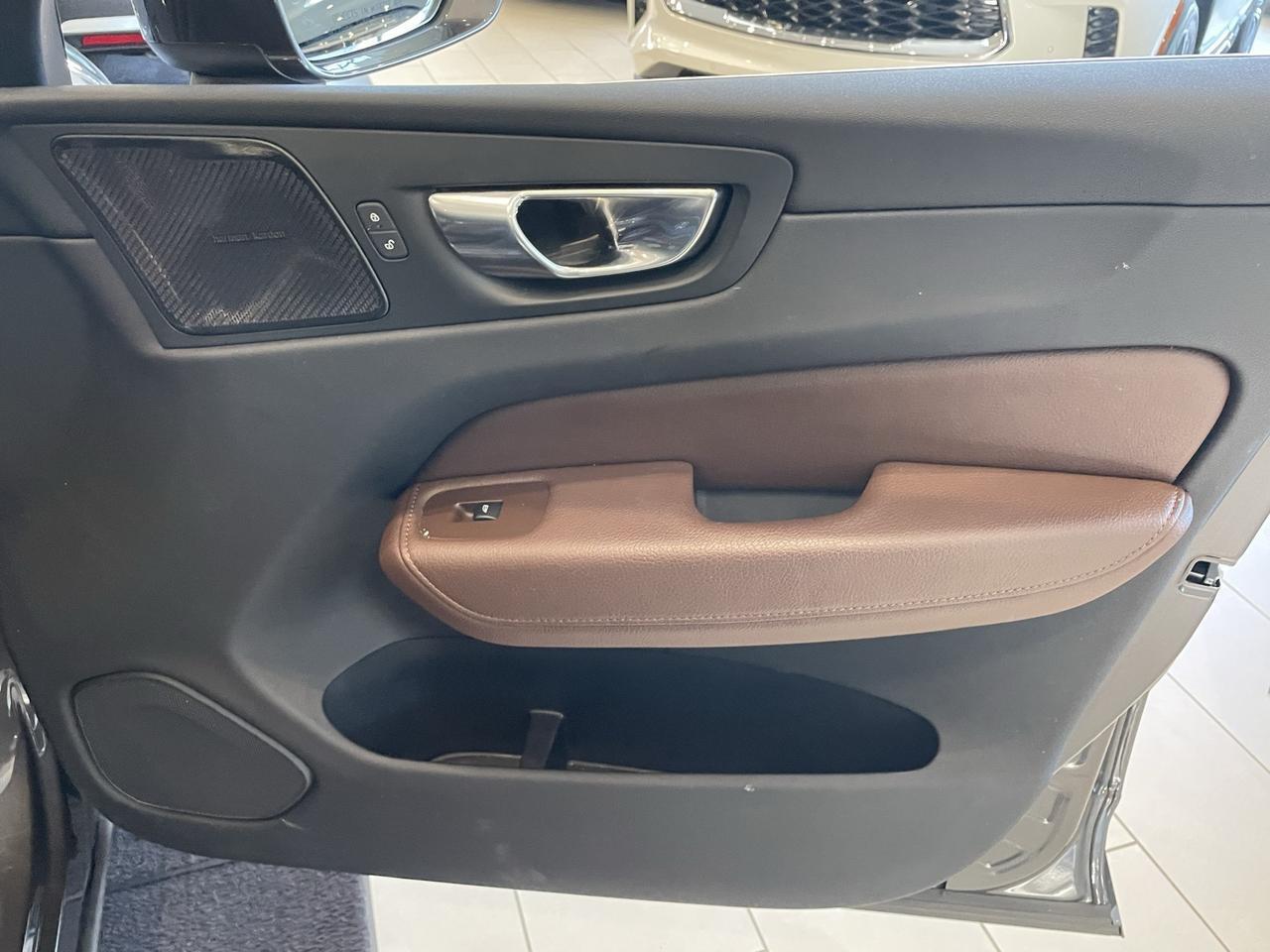 2022 Volvo XC60 B5 Momentum Annapolis MD
