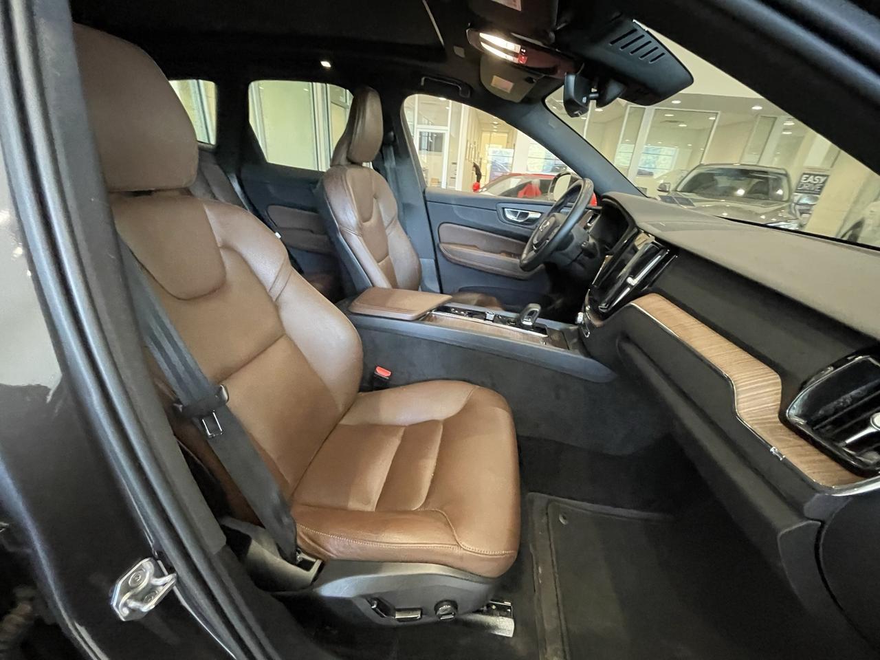 2022 Volvo XC60 B5 Momentum Annapolis MD