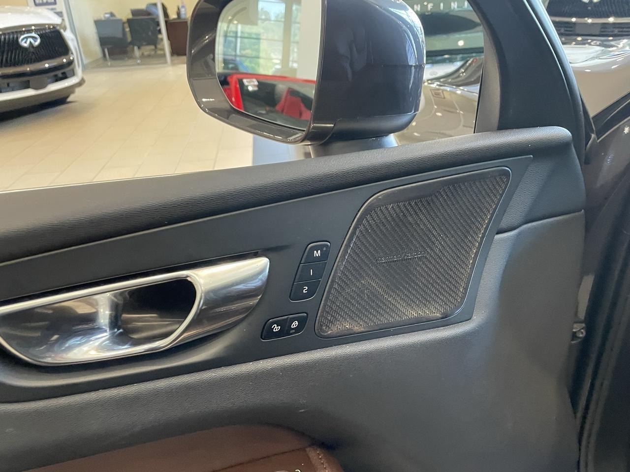 2022 Volvo XC60 B5 Momentum Annapolis MD