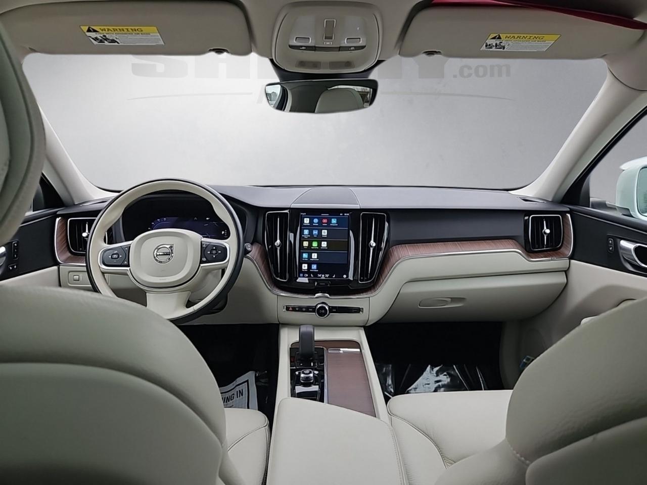 2022 Volvo XC60 B5 Momentum Waldorf MD