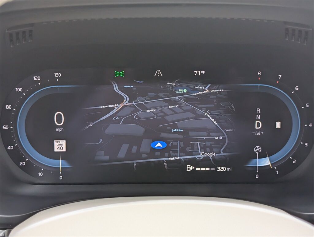 2022 Volvo XC60 B5 Momentum