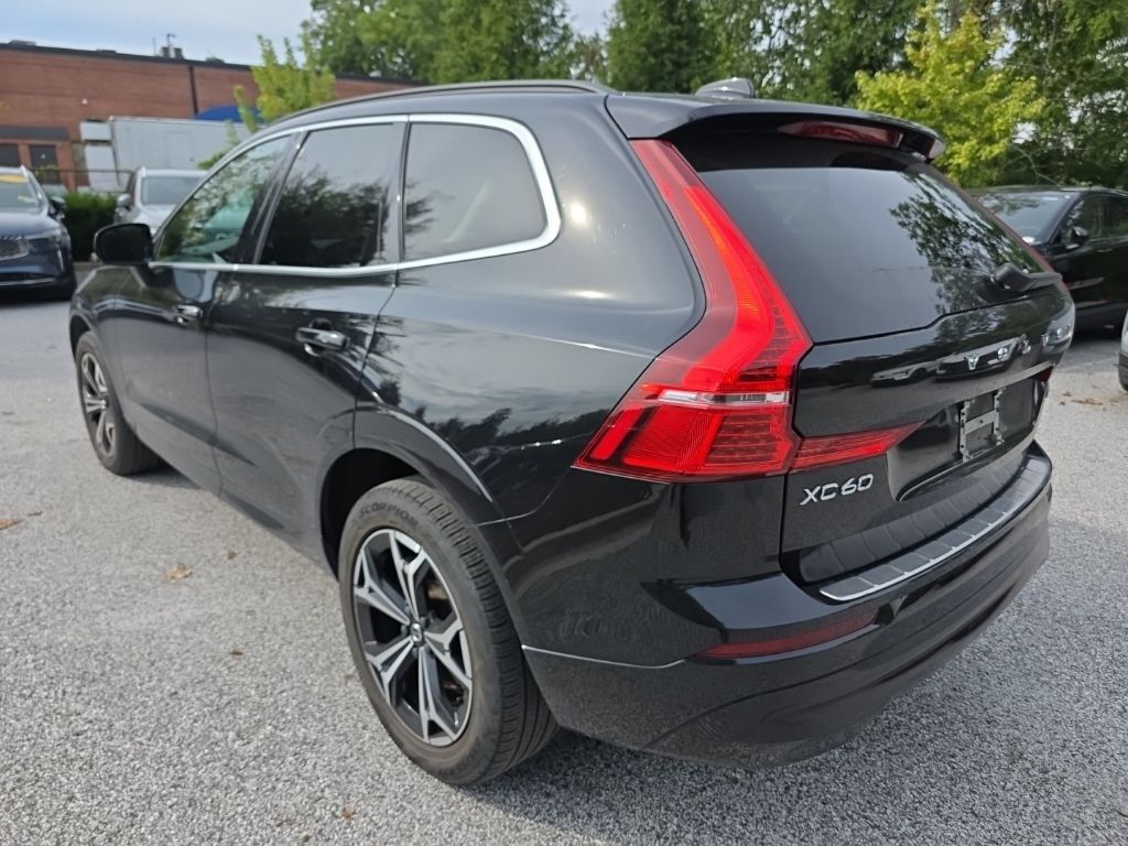 2022 Volvo XC60 B5 Momentum Hunt Valley MD