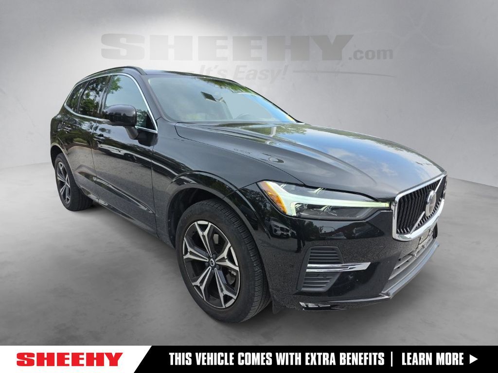 2022 Volvo XC60 B5 Momentum