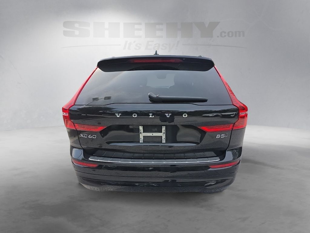 2022 Volvo XC60 B5 Momentum Hunt Valley MD