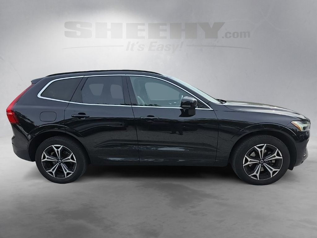 2022 Volvo XC60 B5 Momentum Hunt Valley MD