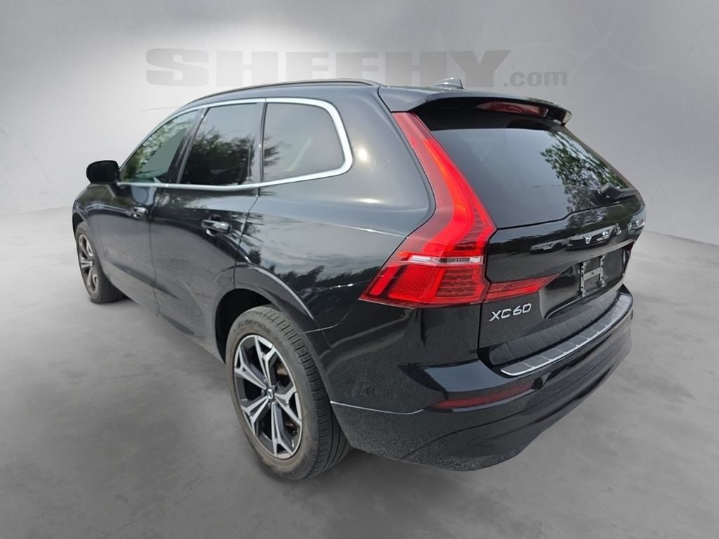 2022 Volvo XC60 B5 Momentum Hunt Valley MD
