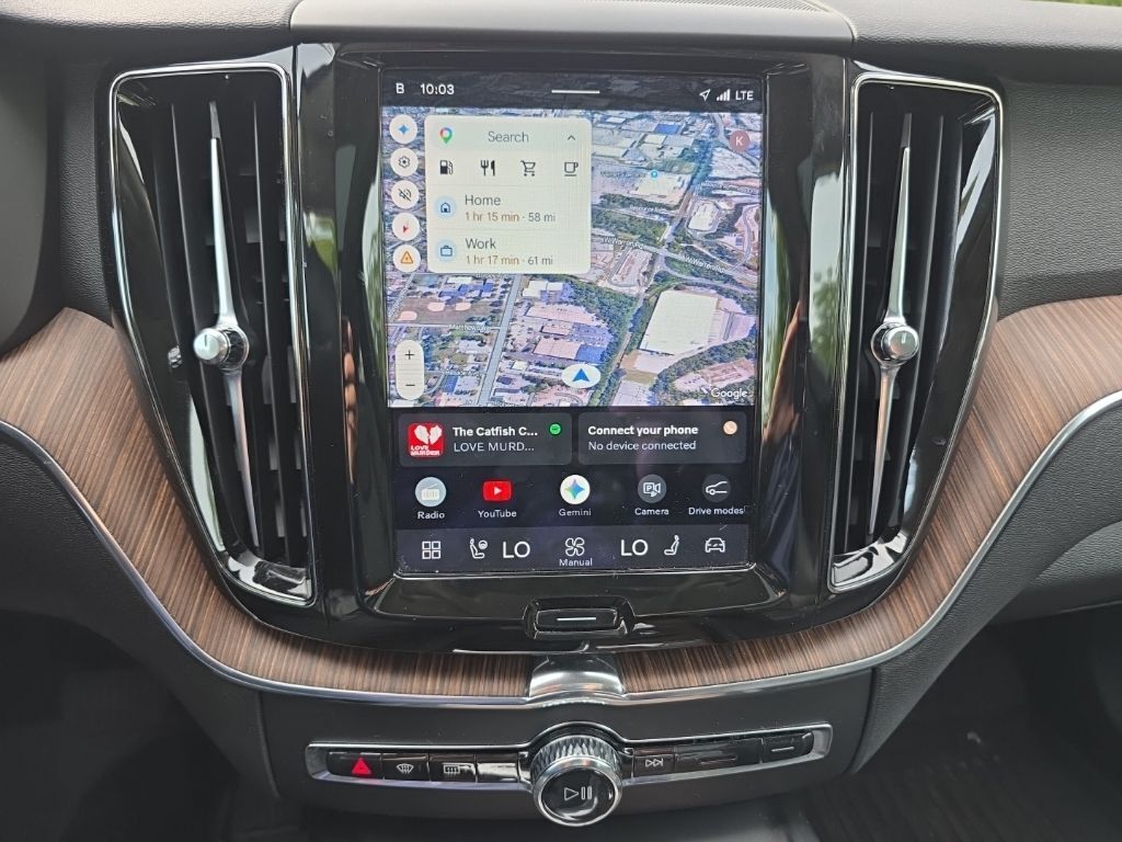 2022 Volvo XC60 B5 Momentum Hunt Valley MD