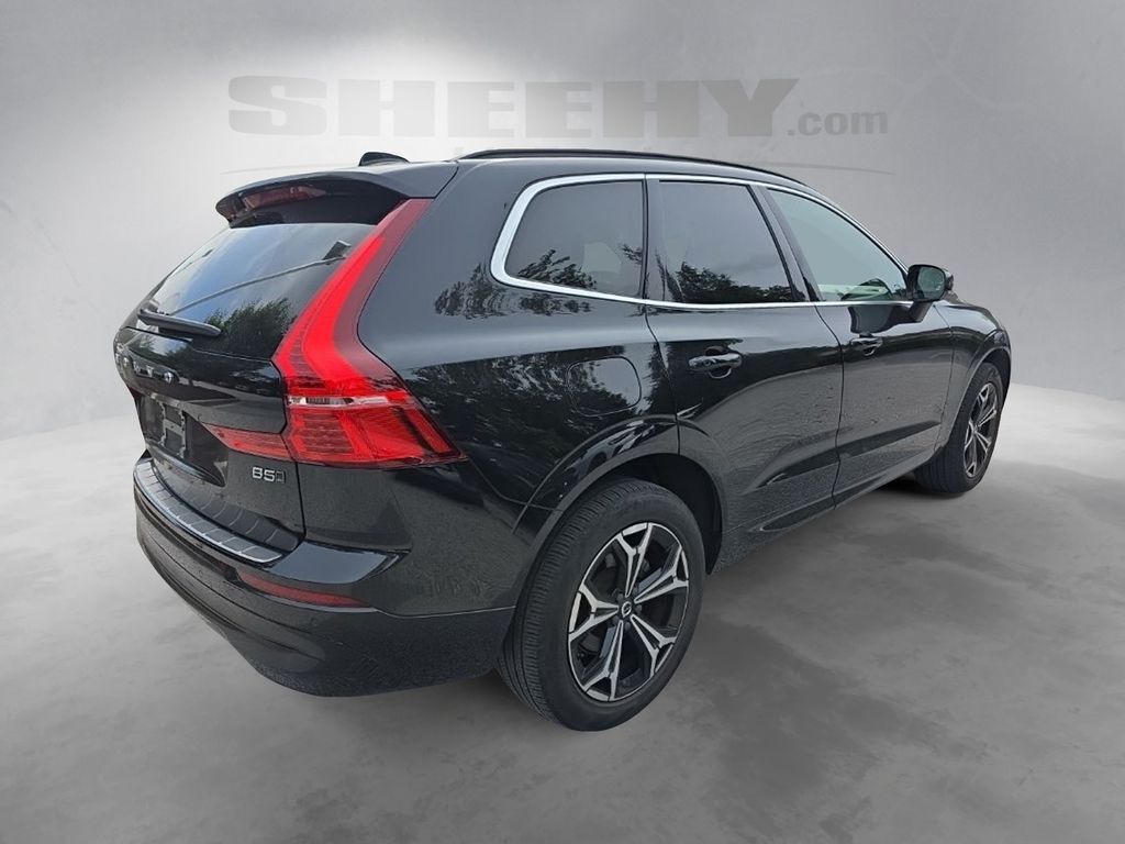 2022 Volvo XC60 B5 Momentum Hunt Valley MD