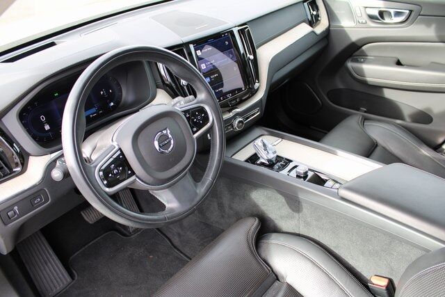 2022 Volvo XC60 B6 Inscription Klamath Falls OR
