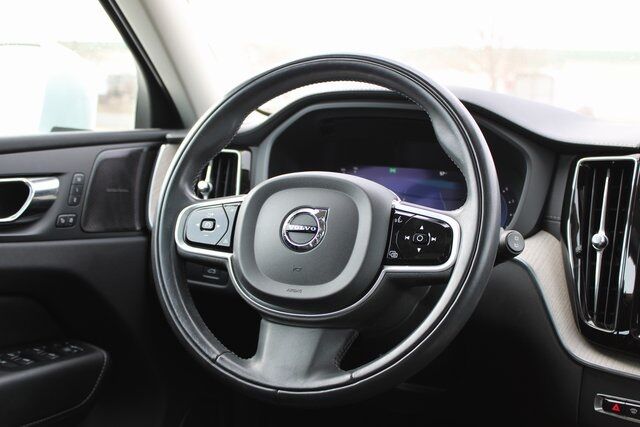 2022 Volvo XC60 B6 Inscription Klamath Falls OR