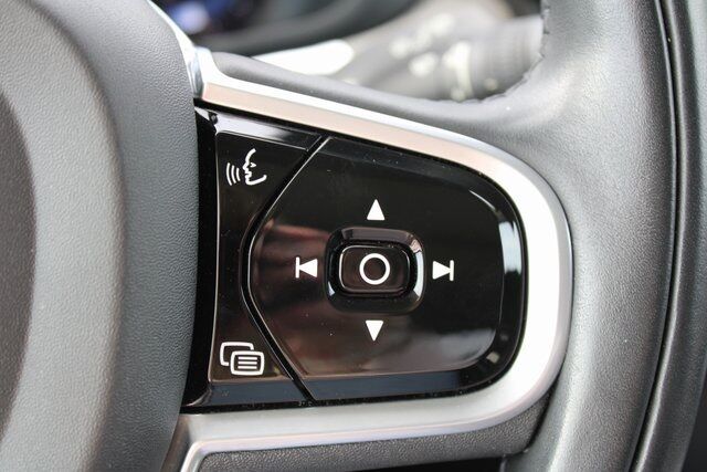 2022 Volvo XC60 B6 Inscription Klamath Falls OR