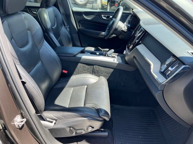 2022 Volvo XC60 Inscription Ashland VA