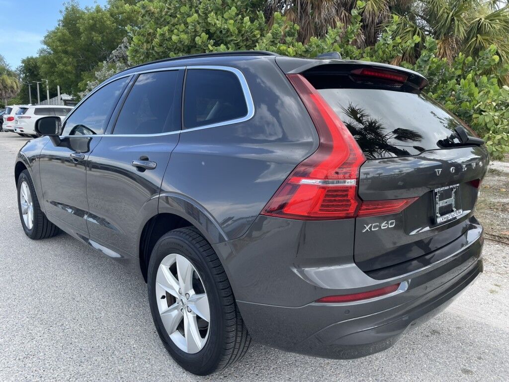 2022 Volvo XC60 MOMENTUM~1 OWNER~BLIND SPOT MONITOR~CROSS TRAFFIC ALERT~LANE KEEPING AID~NAVIGATION~ONLINE FINANCE AND SHIPPING AVAILABLE!!!! Sarasota FL