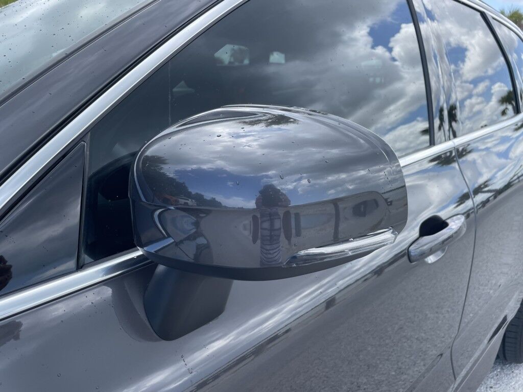 2022 Volvo XC60 MOMENTUM~1 OWNER~BLIND SPOT MONITOR~CROSS TRAFFIC ALERT~LANE KEEPING AID~NAVIGATION~ONLINE FINANCE AND SHIPPING AVAILABLE!!!! Sarasota FL