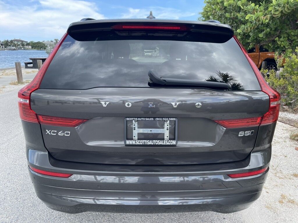 2022 Volvo XC60 MOMENTUM~1 OWNER~BLIND SPOT MONITOR~CROSS TRAFFIC ALERT~LANE KEEPING AID~NAVIGATION~ONLINE FINANCE AND SHIPPING AVAILABLE!!!! Sarasota FL