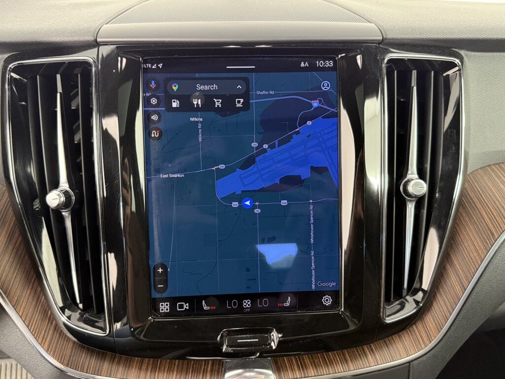 2022 Volvo XC60 Momentum AWD Maumee OH