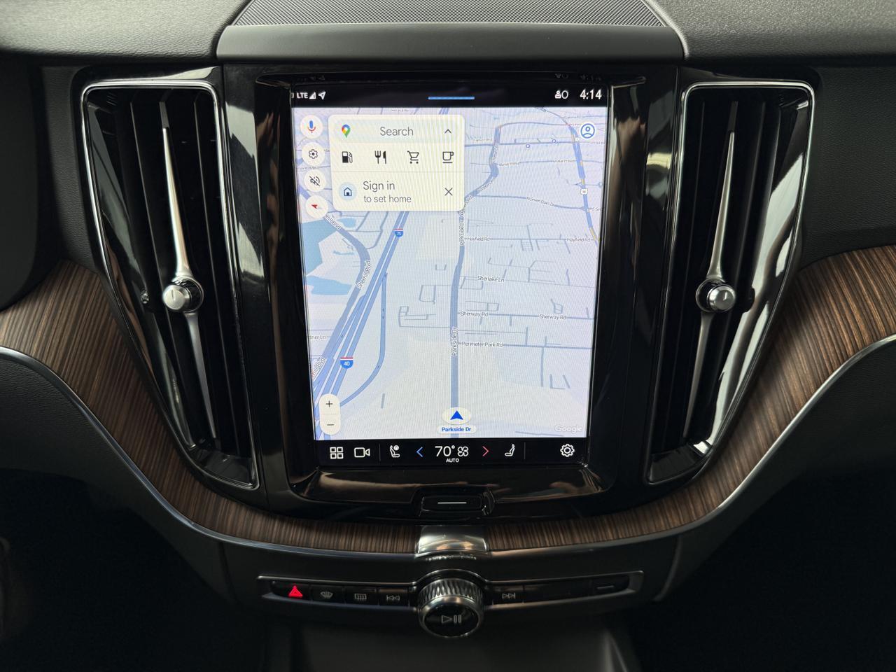 2022 Volvo XC60 Momentum Knoxville TN