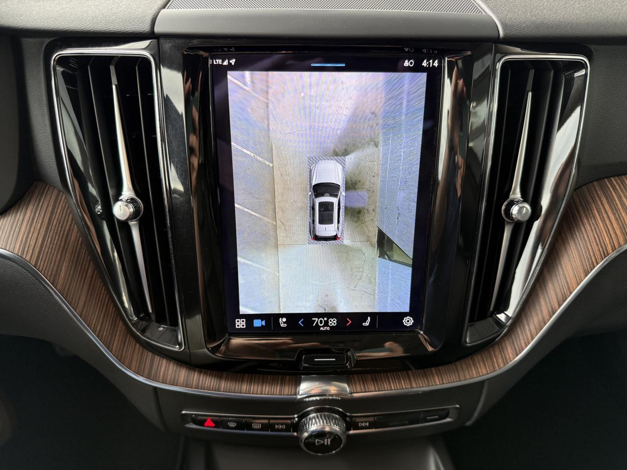 2022 Volvo XC60 Momentum Knoxville TN