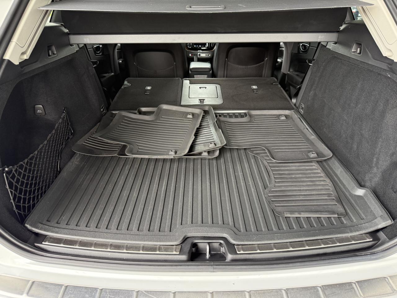 2022 Volvo XC60 Momentum Knoxville TN