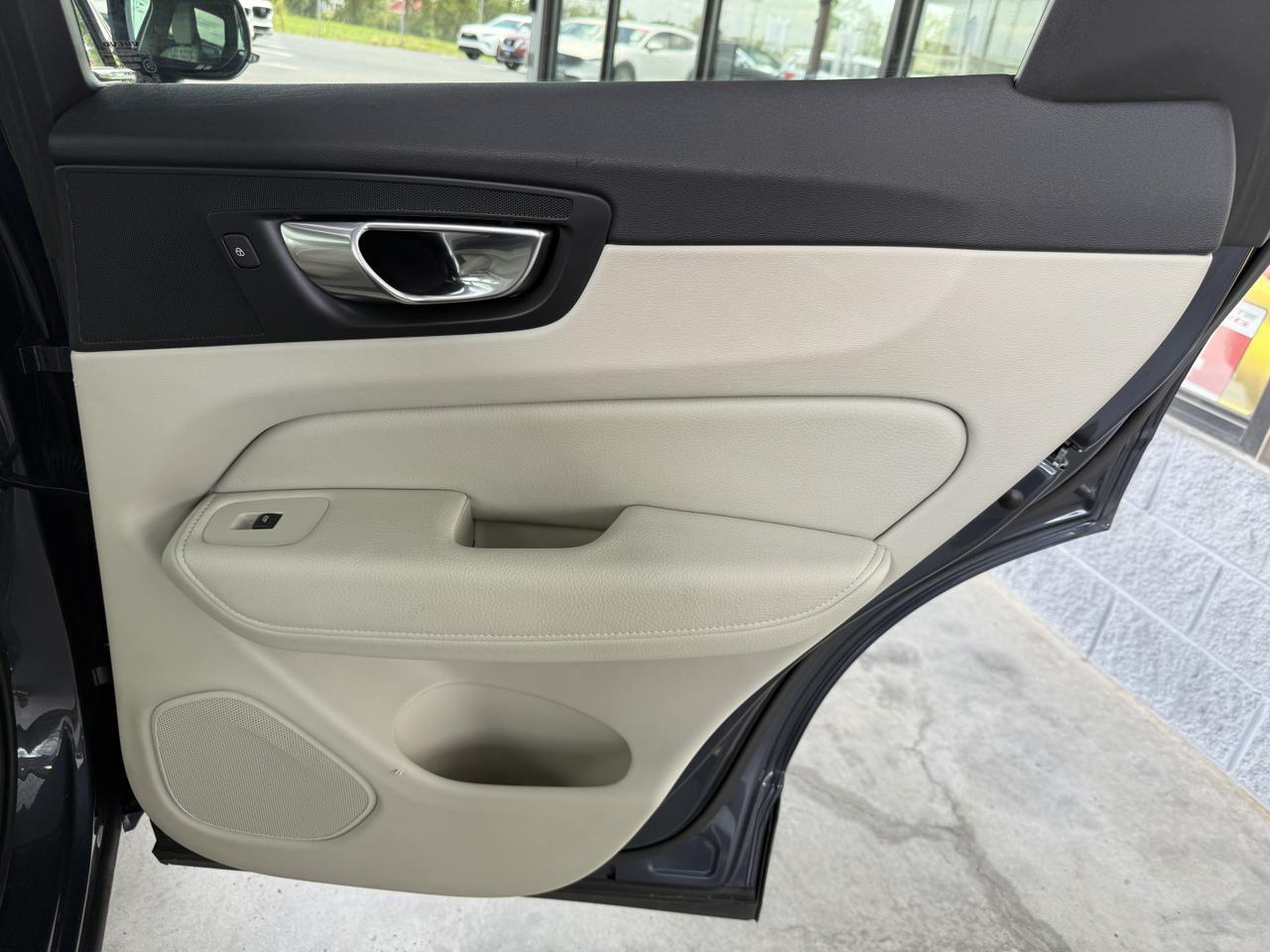 2022 Volvo XC60 Momentum Knoxville TN