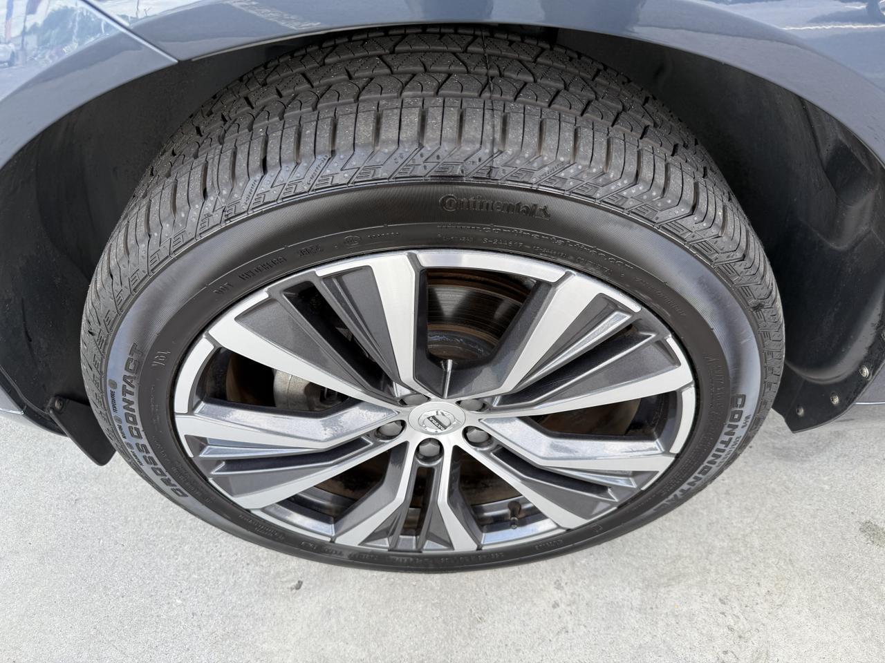 2022 Volvo XC60 Momentum Knoxville TN