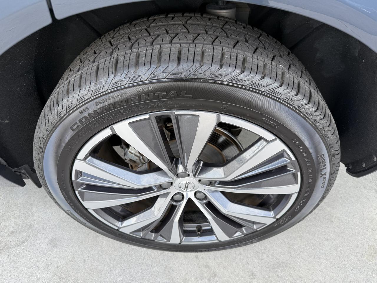 2022 Volvo XC60 Momentum Knoxville TN
