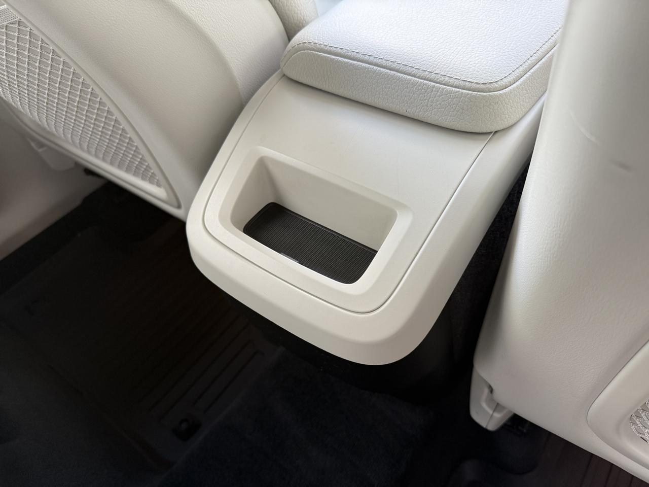 2022 Volvo XC60 Momentum Knoxville TN