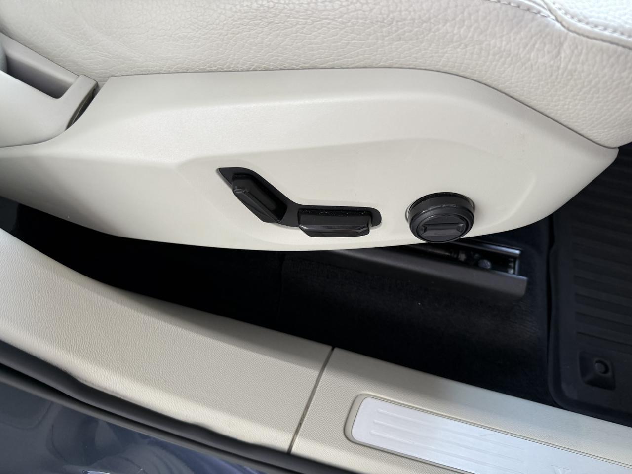 2022 Volvo XC60 Momentum Knoxville TN