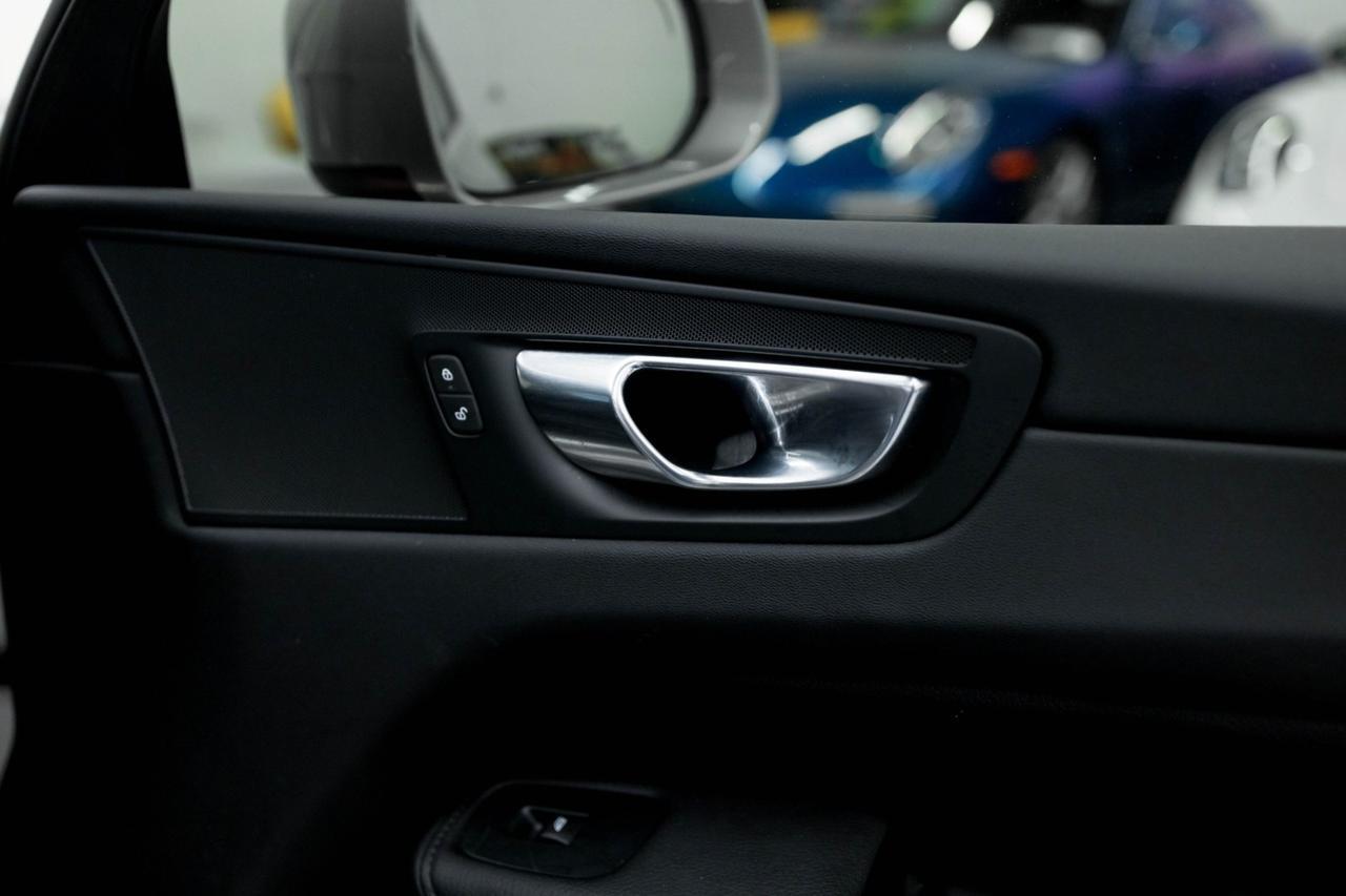 2022 Volvo XC60 Momentum Marietta GA