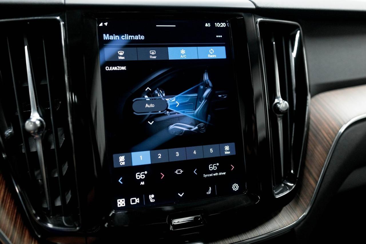 2022 Volvo XC60 Momentum Marietta GA