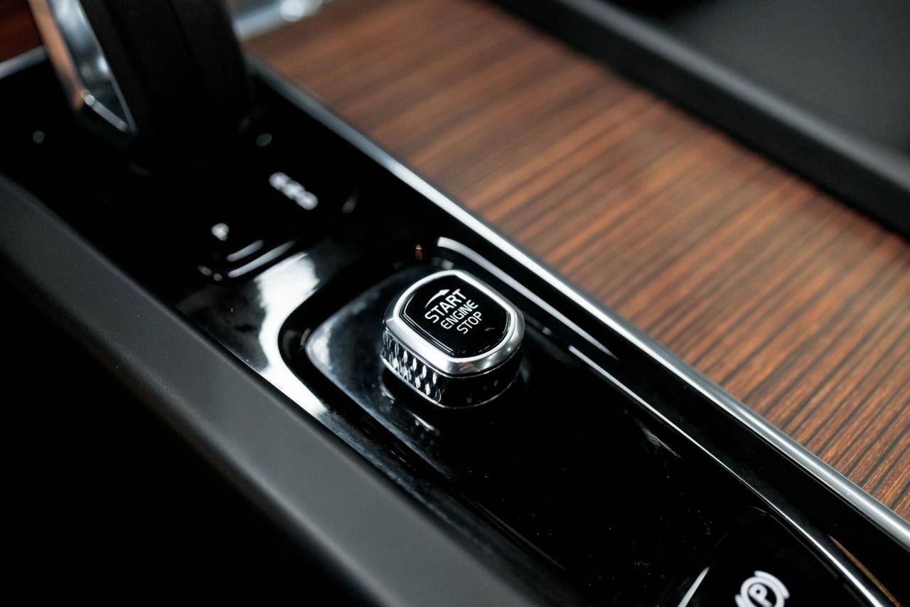2022 Volvo XC60 Momentum Marietta GA