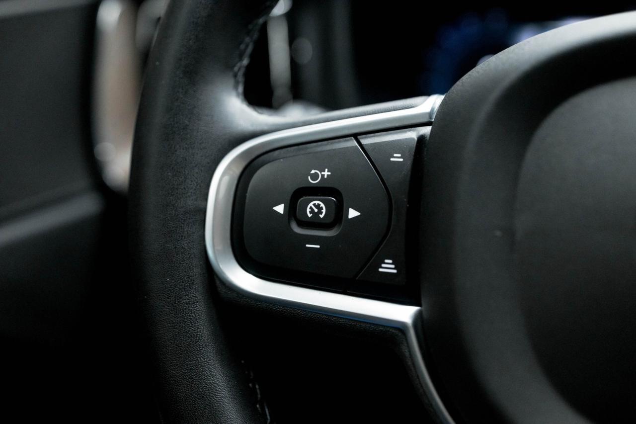 2022 Volvo XC60 Momentum Marietta GA