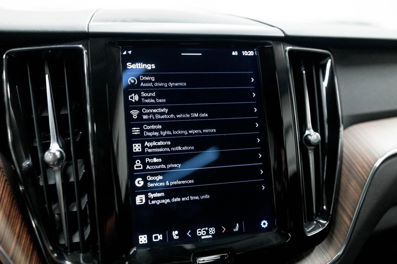 2022 Volvo XC60 Momentum Marietta GA
