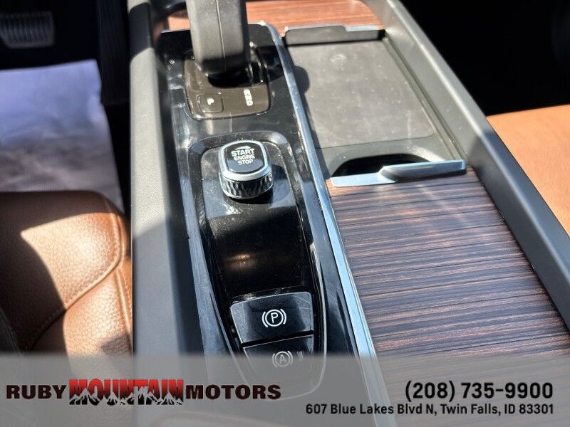 2022 Volvo XC60 Momentum Twin Falls ID