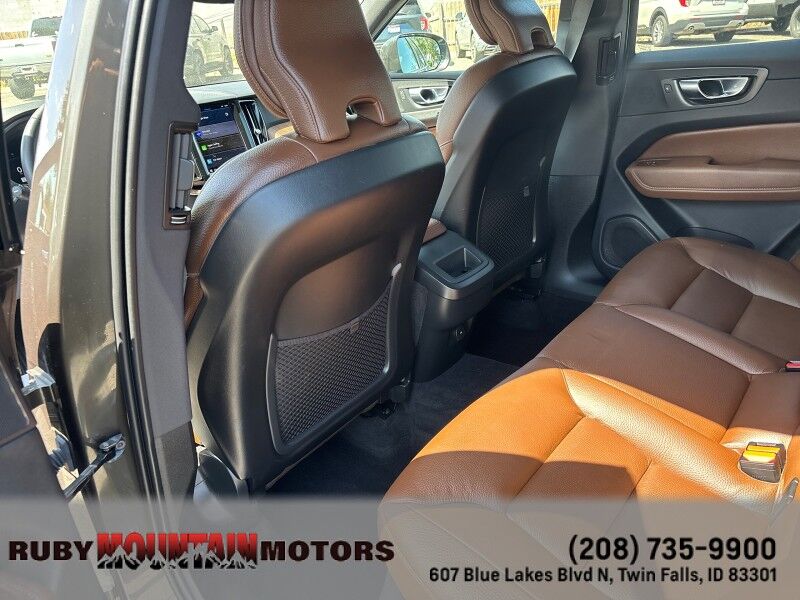 2022 Volvo XC60 Momentum Twin Falls ID