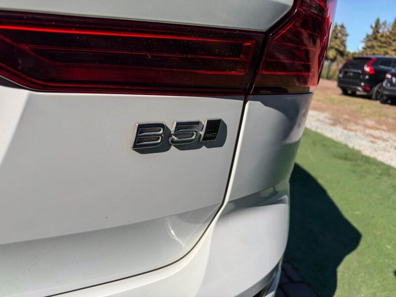 2022 Volvo XC60 Momentum Wilmington NC