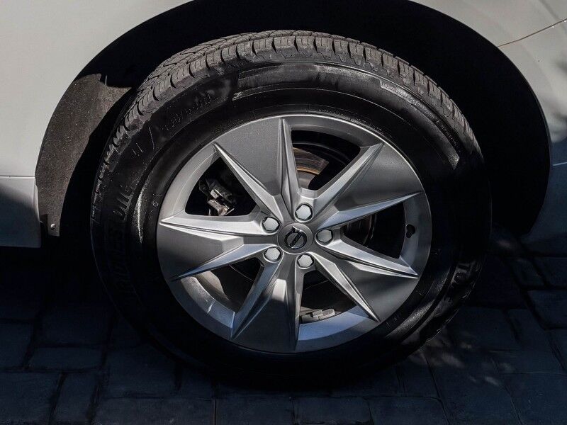 2022 Volvo XC60 Momentum Wilmington NC