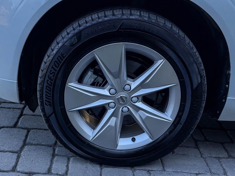 2022 Volvo XC60 Momentum Wilmington NC
