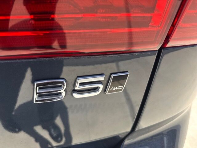 2022 Volvo XC60 Momentum Yuma AZ