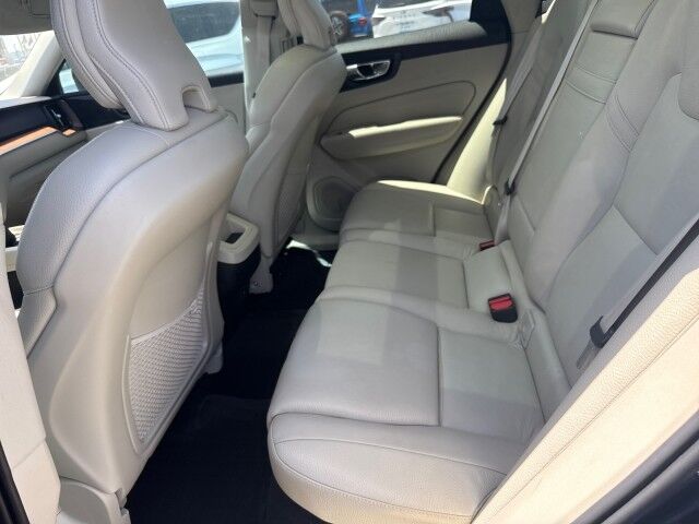 2022 Volvo XC60 Momentum Yuma AZ