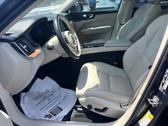 2022 Volvo XC60 Momentum Yuma AZ
