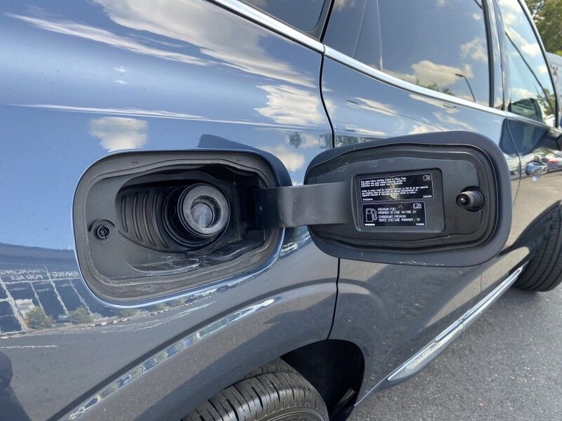 2022 Volvo XC60 Recharge Plug-In Hybrid Inscription Expression Bristol  PA