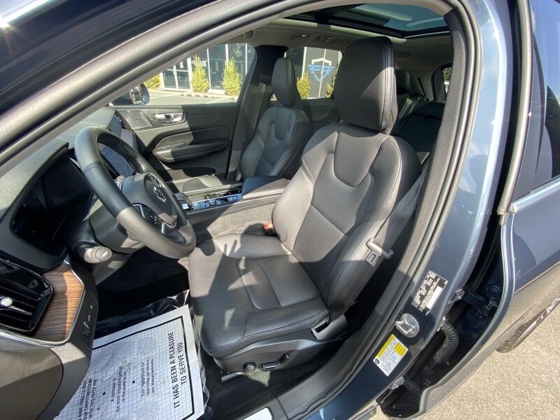 2022 Volvo XC60 Recharge Plug-In Hybrid Inscription Expression Bristol  PA