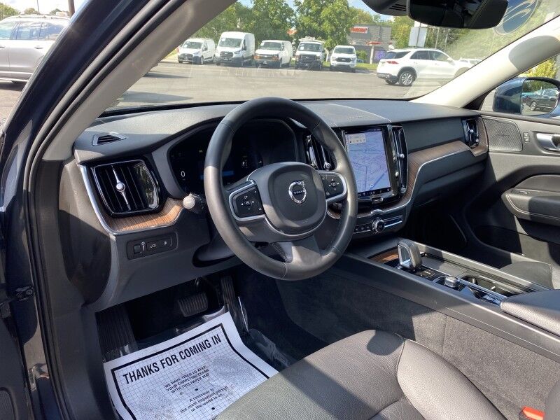 2022 Volvo XC60 Recharge Plug-In Hybrid Inscription Expression Bristol  PA